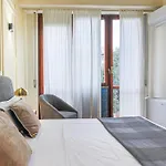 Apartments Florence- Kaleidos