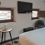 La Gabbia Del Grillo Apartments & Suites