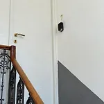Apollo Guest House