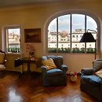 Ponte Vecchio Amazing View