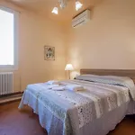 Apartments Florence - House In Florence Blue