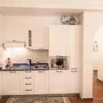 Locazione Turistica Appartamento In Via Maggio