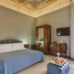Cavour 10