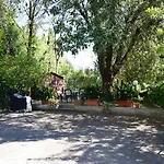 Miniresidence