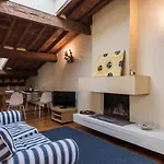 20 Via Del Proconsolo