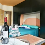 Lily Rooms