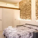 Leopolda Apartment