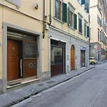 Luxury Duomo Apartment In Center Of Florence