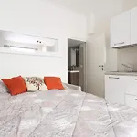 Luxury Duomo Apartment In Center Of Florence