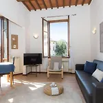 Rental In Rome Rosselli Palace Deluxe 3 Apartment