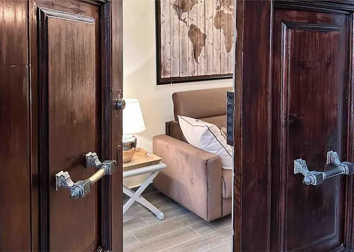 Lambe Suite Next To Ponte Vecchio And Uffizi - Lovetheapartments
