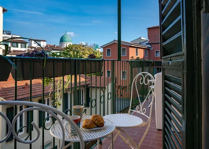 Apartments Florence - Frescoes Elegance