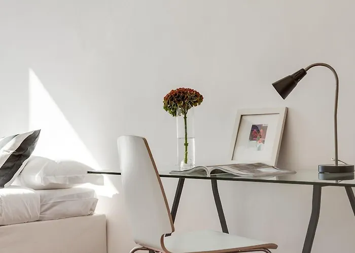 Apartments Florence - Alfani White
