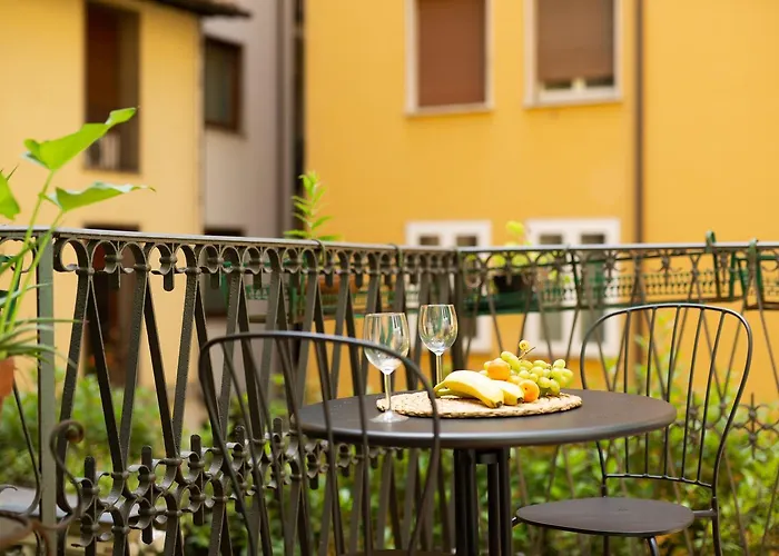 Apo2 Deluxe 2Bdr Family Apartment By Ponte Vecchio