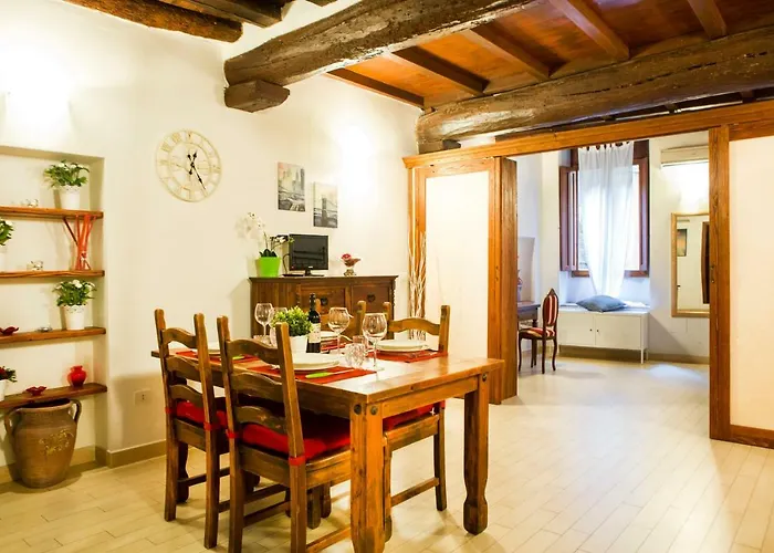 Art Apartment Vicolo Del Panico