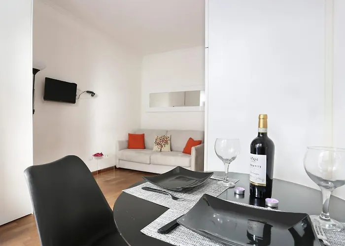 Luxury Duomo Apartment In Center Of Florence