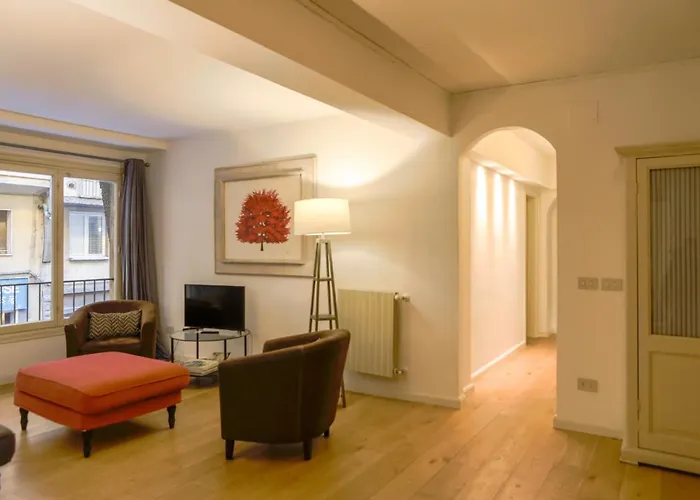 Ponte Vecchio 3 Bedroom Apartment