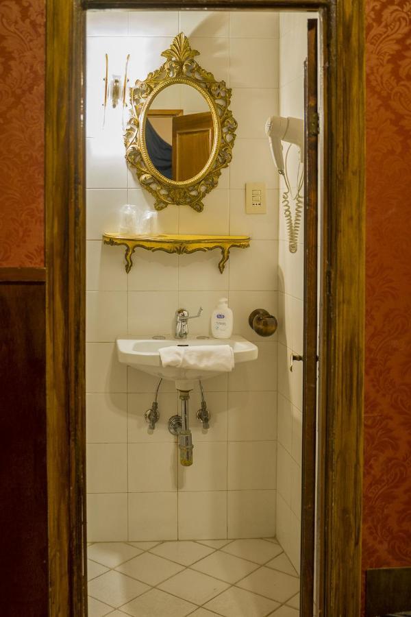 Abaco * Florence