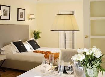 Hotel Ponte Vecchio & 4*