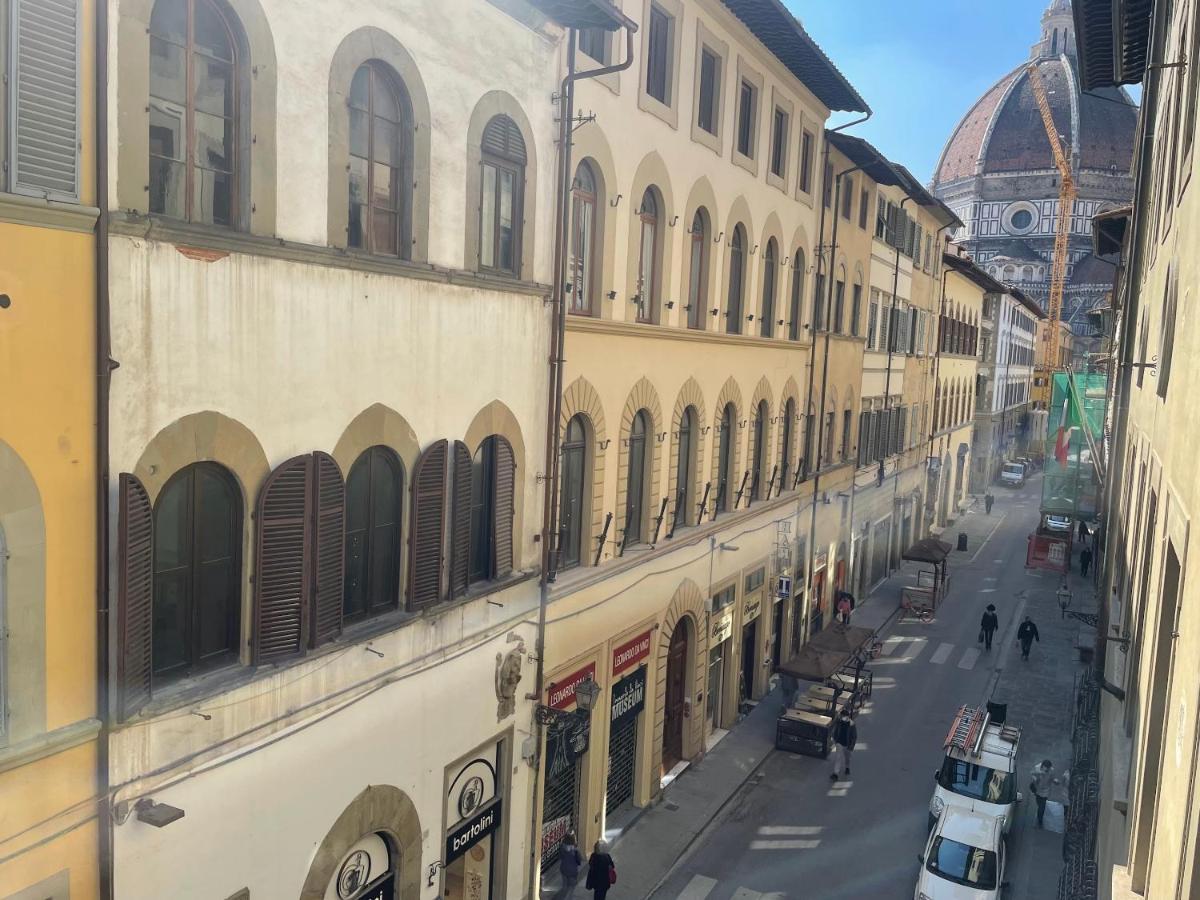 Canto Dei Servi Couette-café
