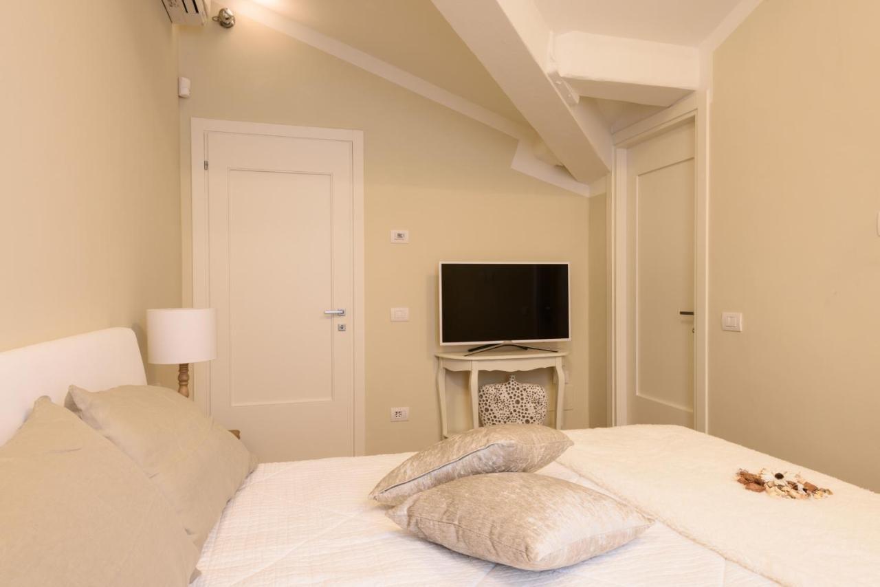 Apartment Santa Croce Penthouse Florence
