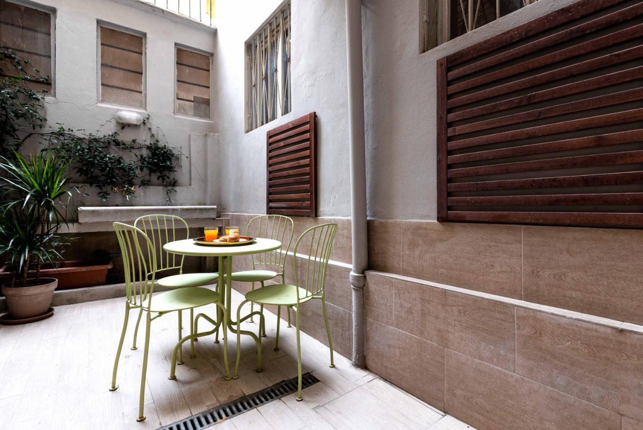 New Opening Special,historic Center,private Patio Apartment Florence