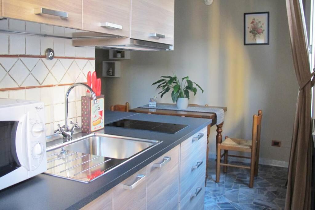 Apartment Nèlla, Free Parking&Luggage Storage * Florence