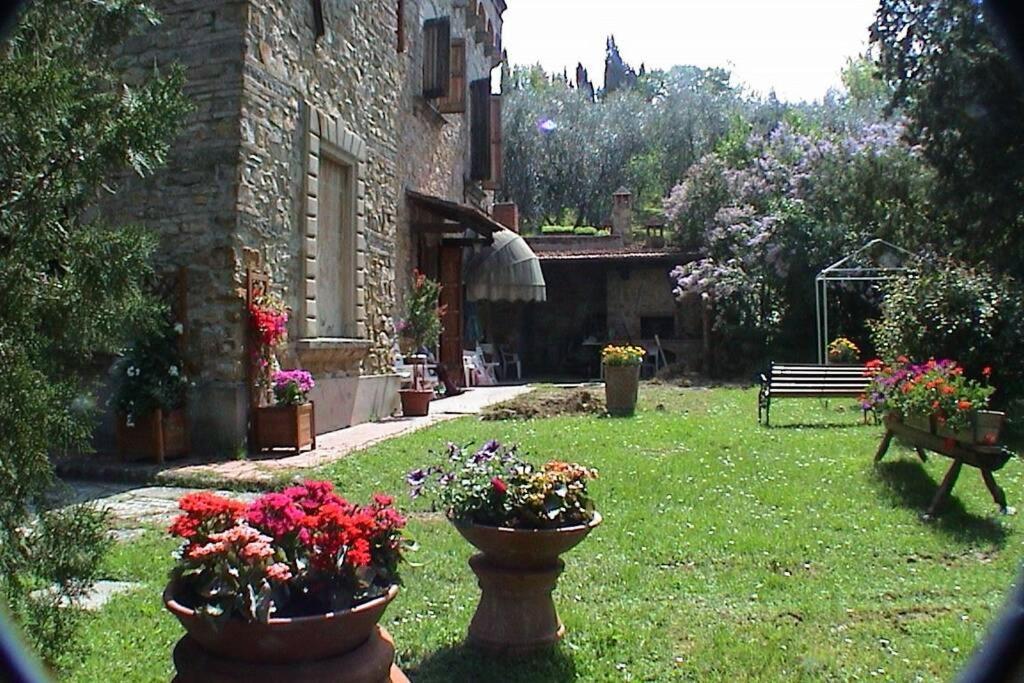 Casa La Torre Un Castello Alle Porte Di Apartment