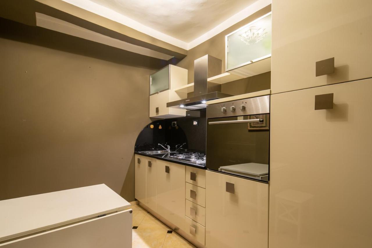 Uffizi Romantic Flat By Mmega