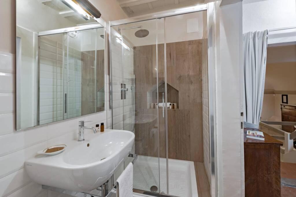 Apartment Aldobrandini Historic Florence