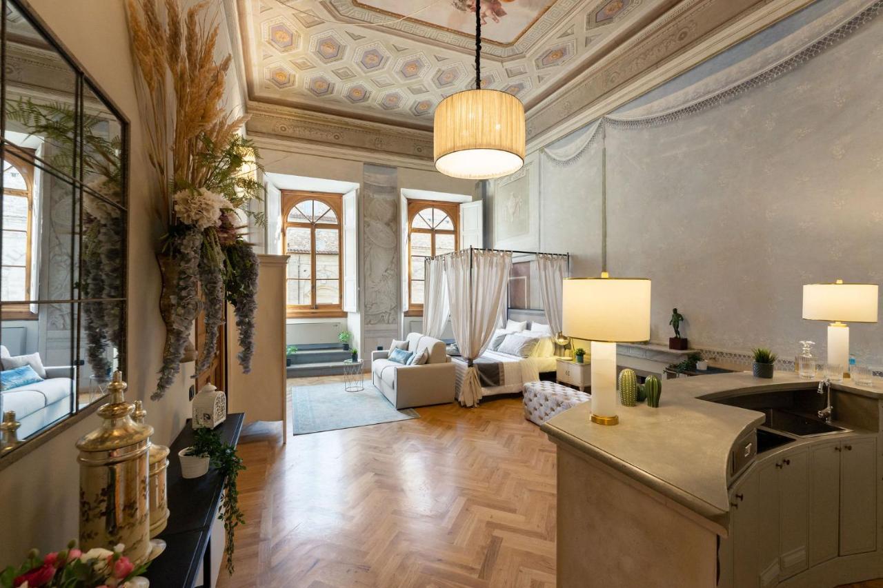 - Piazza San Lorenzo Apartment Florence