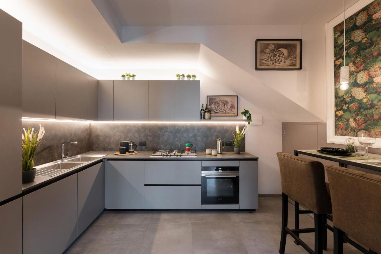 - Piazza San Lorenzo Apartment Florence
