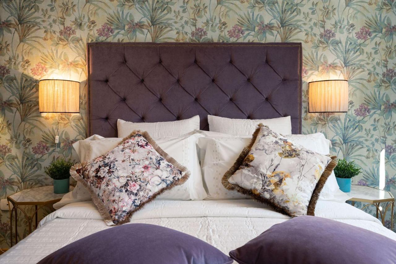 - Piazza San Lorenzo Apartment Florence