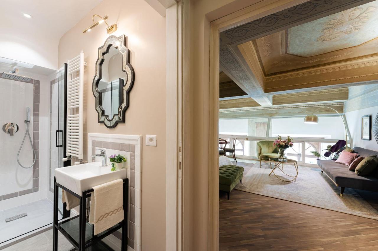 Apartment - Piazza San Lorenzo Florence