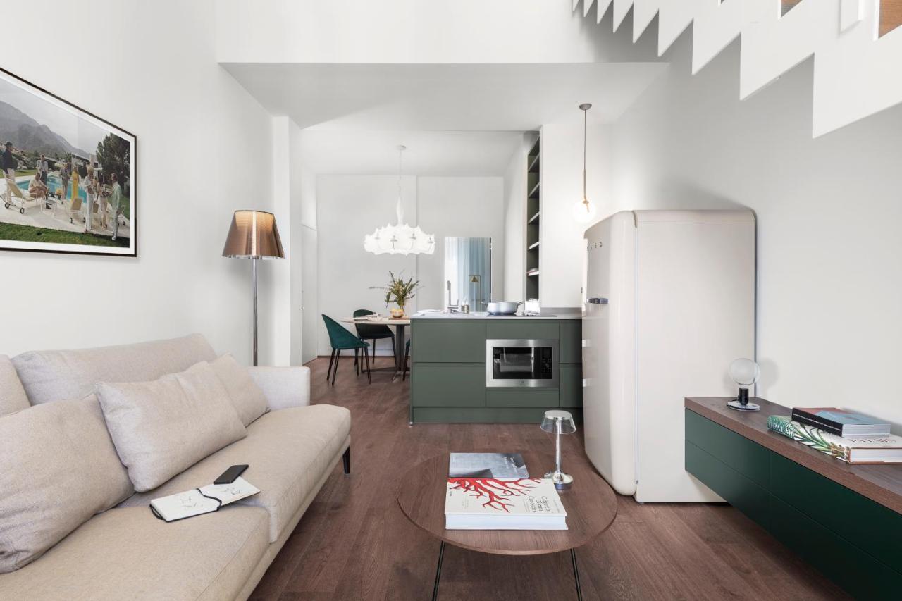 Cavour Deluxe By Mmega * Florence