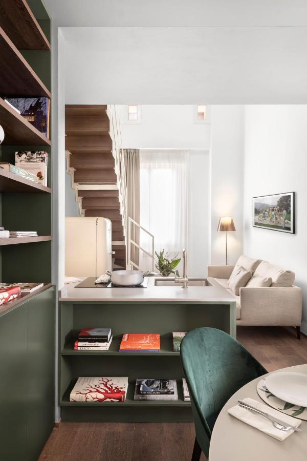 Cavour Deluxe By Mmega