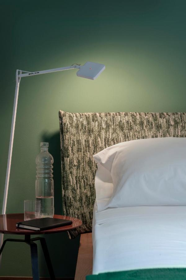 Cavour Deluxe By Mmega