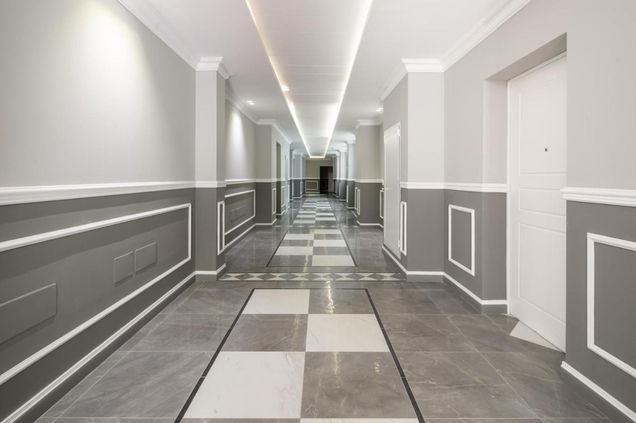Cavour Deluxe By Mmega Florence