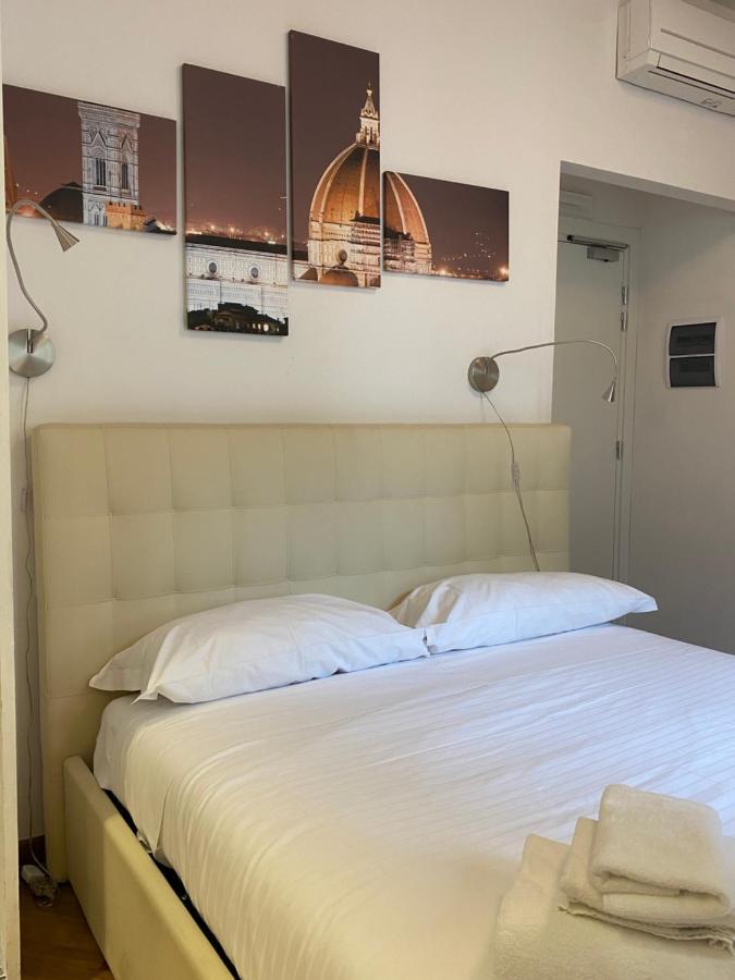 Le Tre Lune Guest house Florence