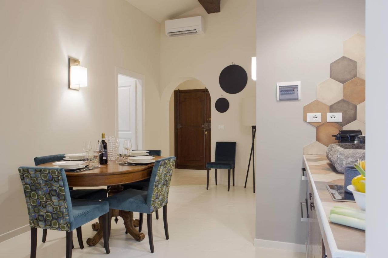 Dafne Magnificent Attic Overlooking The Duomo Apartment Florence