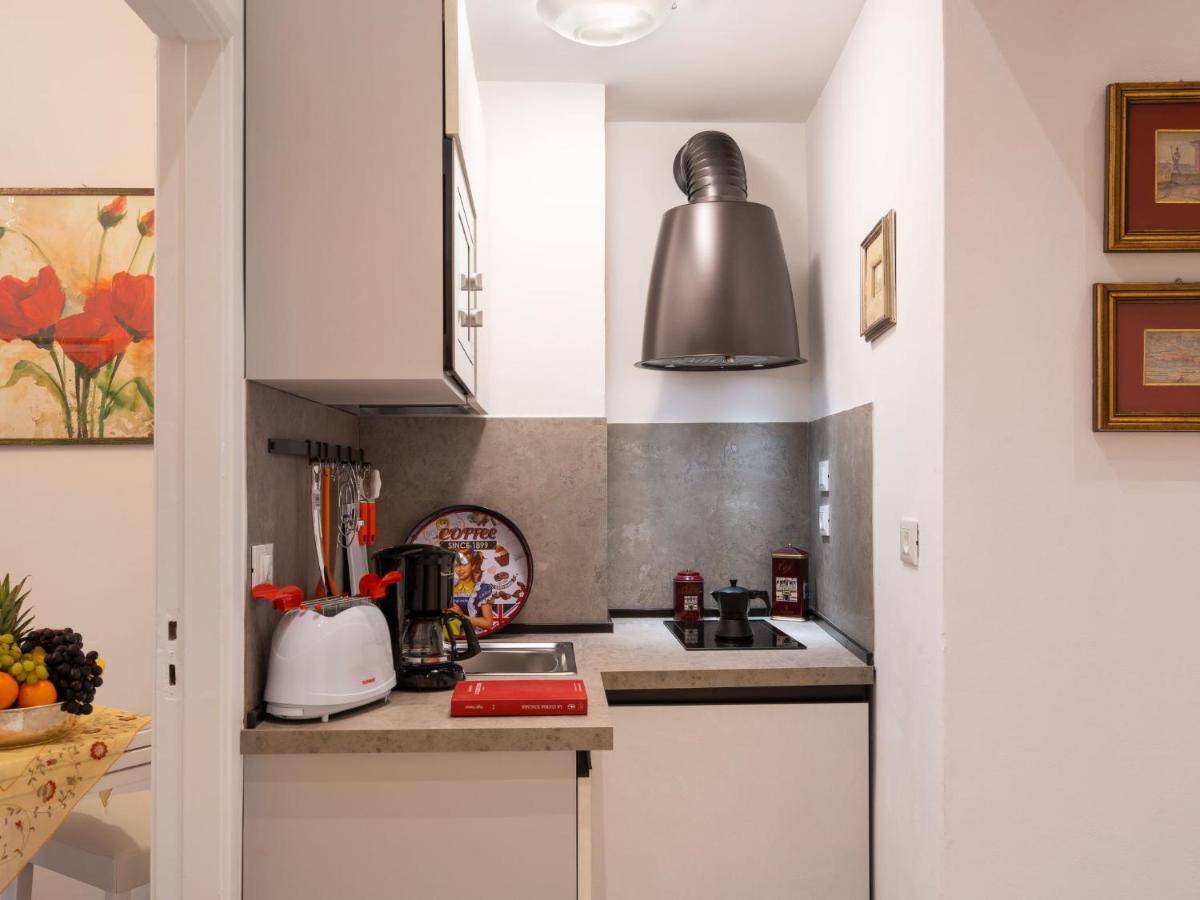 Signoria Apartament By Interhome
