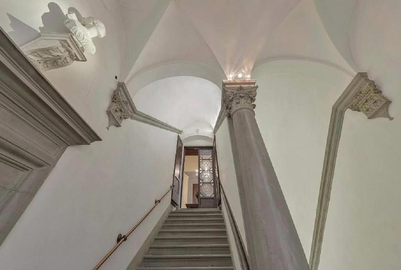 Maggio Palace By Vacavilla Apartment *