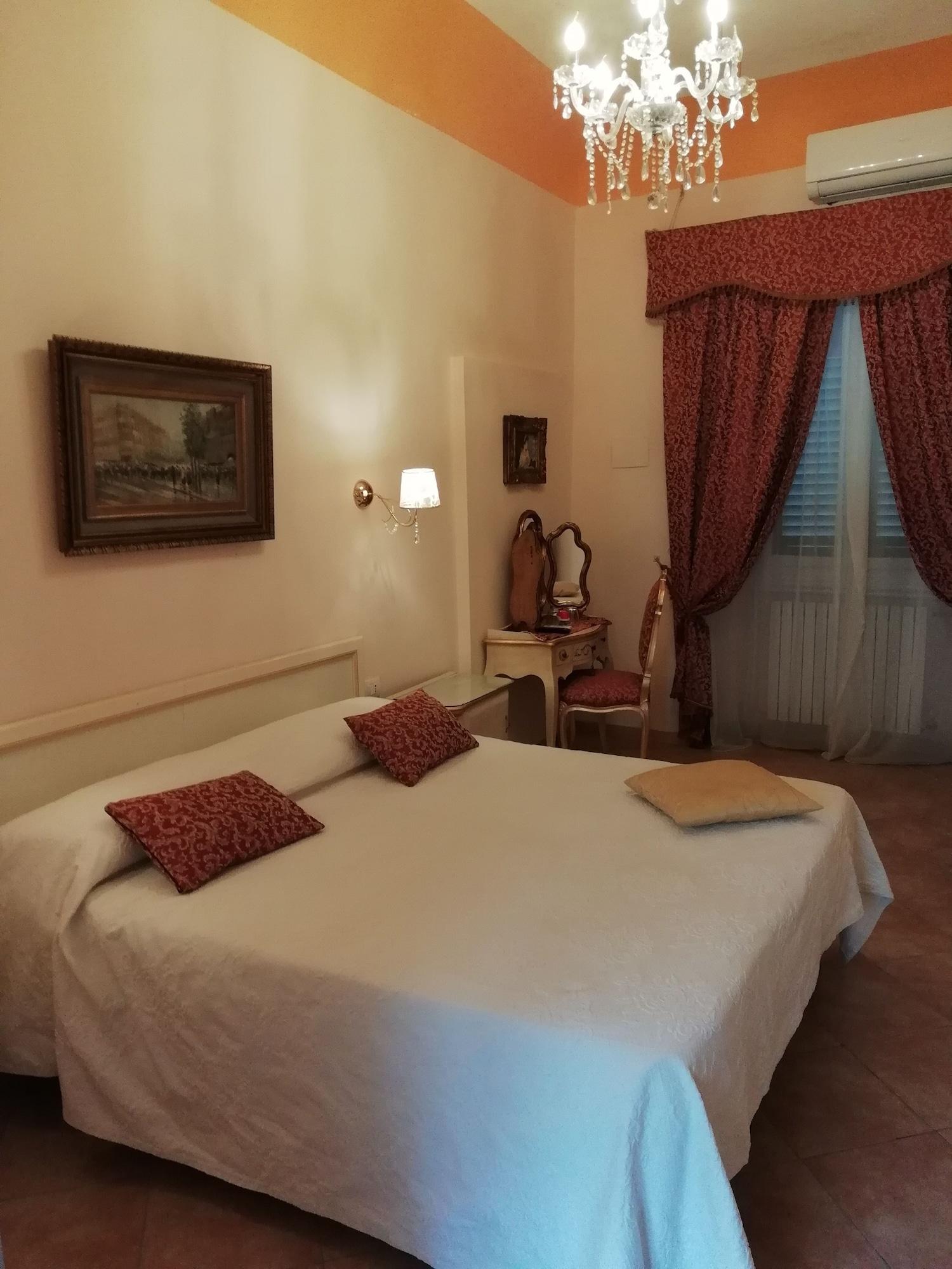 Bed & Breakfast La Corte Dei Principi - Residenza D'epoca Florence