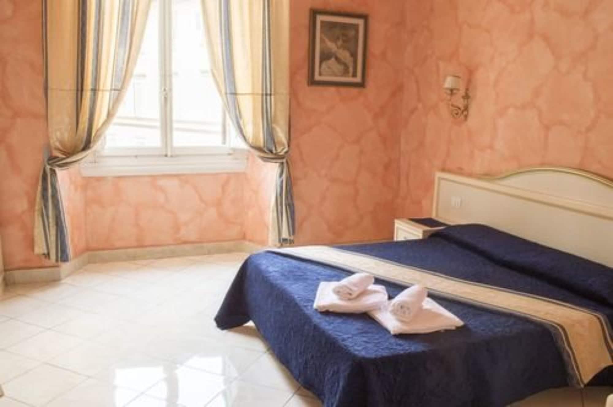 Bed & Breakfast La Corte Dei Principi - Residenza D'epoca Florence