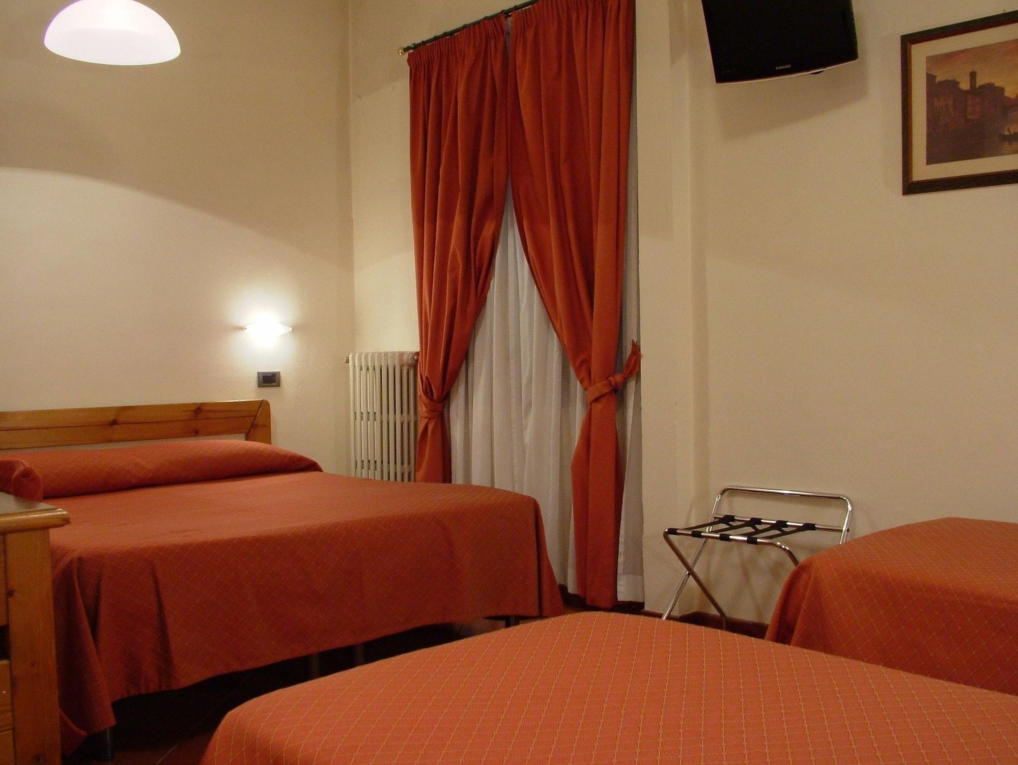 Convitto Della Calza - Casa Per Ferie Couette-café Florence