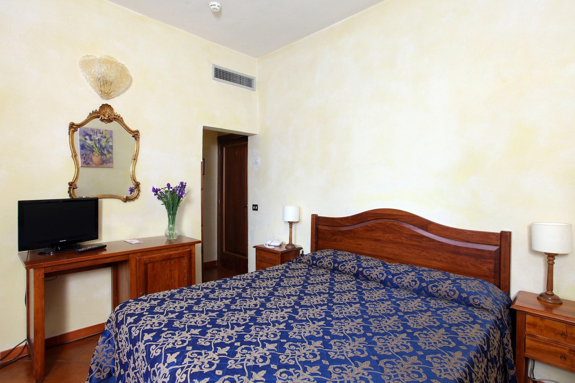 Hotel Bologna Florence