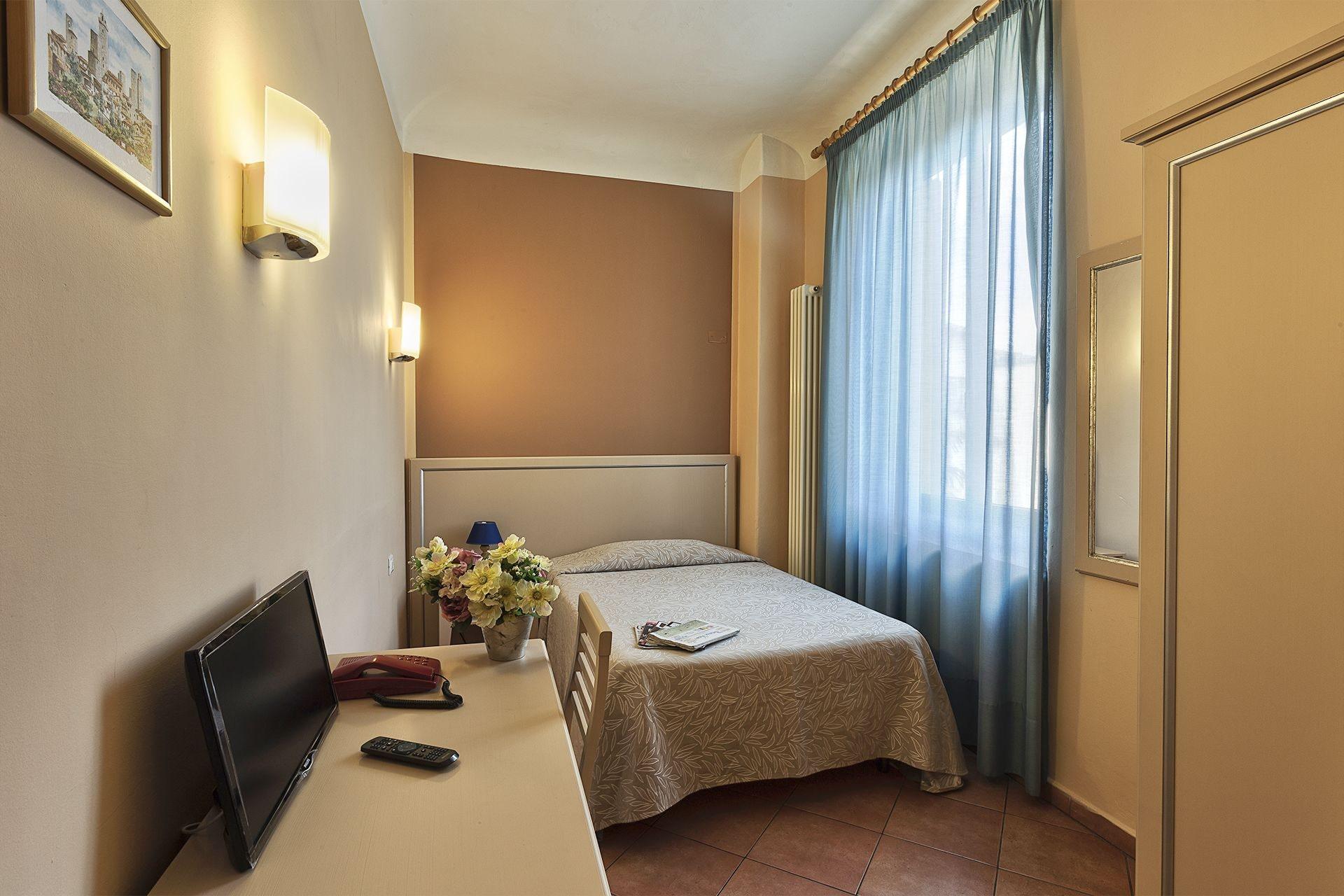 Eden Hotel 3*