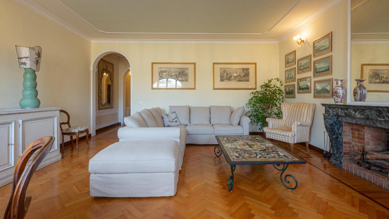 Ponte Vecchio Luxury Ii Apartment Florence