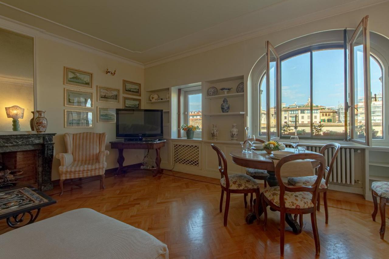 Apartment Ponte Vecchio Luxury Ii Florence