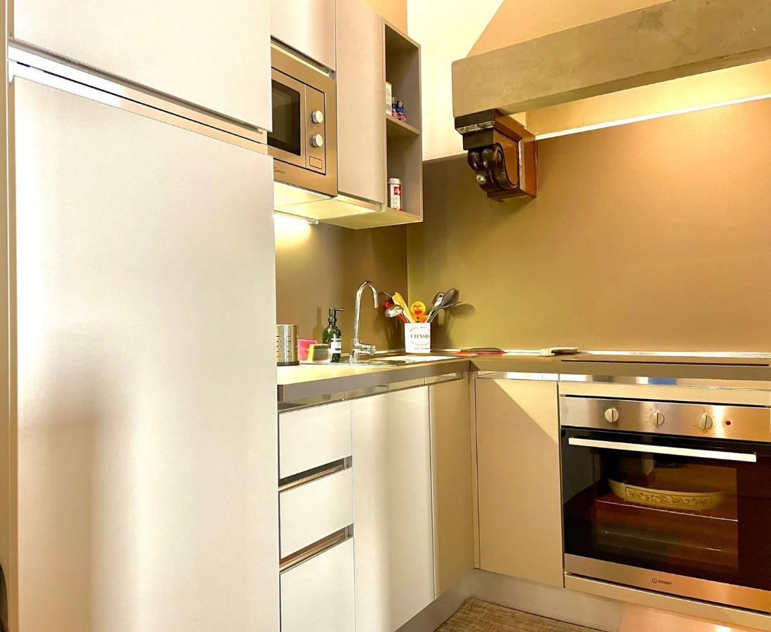 Charming In The Very Heart Of Apartment *